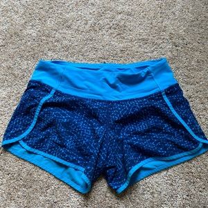 Womens lulu lemon blue shorts